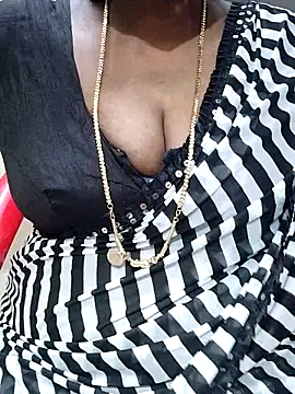 shobini online show from 11/24/25, 02:50