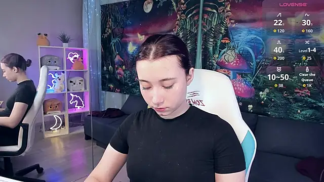 ClaraParks online show from 09/10/25, 07:03