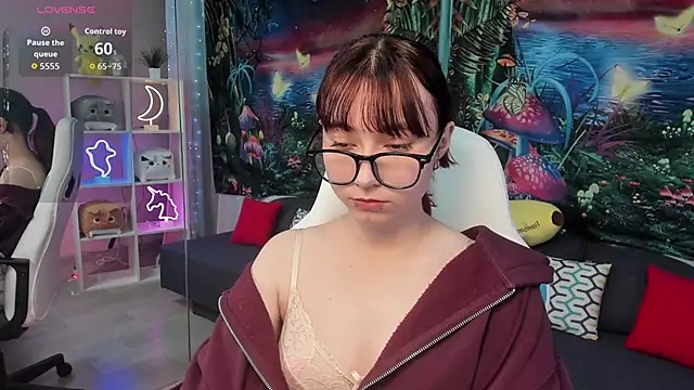 ClaraParks online show from 11/09/25, 06:50