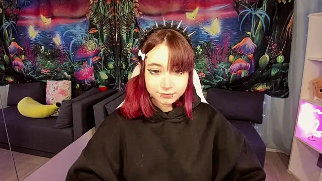 ClaraParks online show from 04/19/26, 06:43