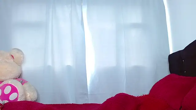 Snapshot of Charlothe_Wright chatting on 10/01/25, 05:52 Charlothe Wright online show from 10/01/25, 05:52