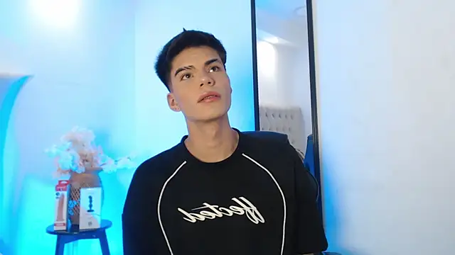 Dulcey  online show from 09/29/25, 04:39