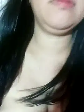 hotolivia34 online show from 10/21/25, 03:40