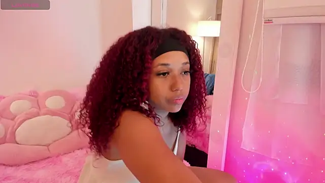  Zahara  online show from 12/15/25, 10:58