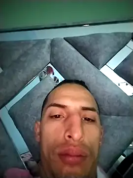 Snapshot of Dani22cmhot chatting on 11/03/25, 02:07 Dani22cmhot online show from 11/03/25, 02:07