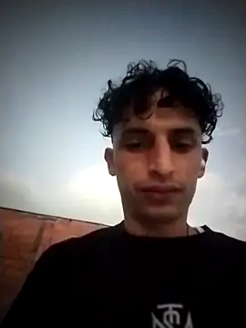 Snapshot of Dani22cmhot chatting on 12/15/25, 11:09 Dani22cmhot online show from 12/15/25, 11:09