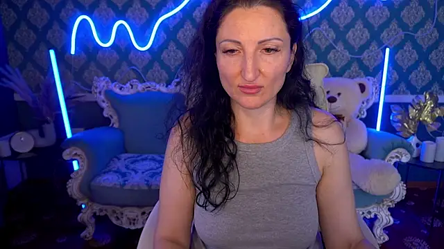 MissRossi online show from 10/08/25, 01:20