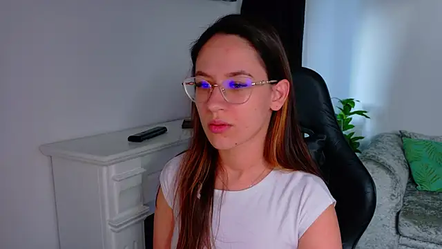 EvaBllake online show from 02/13/26, 06:09