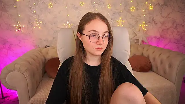 ArrinaWairr online show from 01/15/26, 09:03