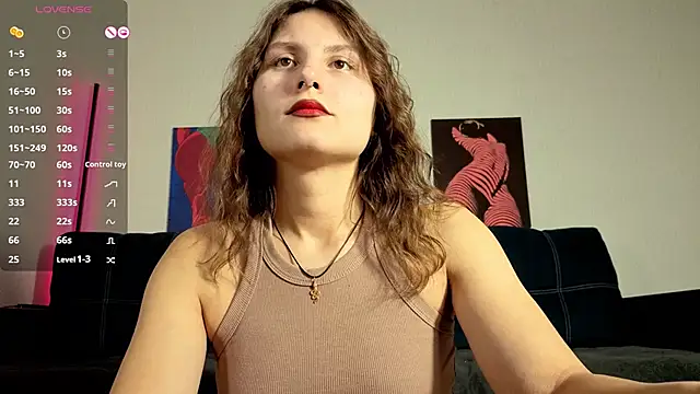 TrixiBell online show from 10/24/25, 04:09