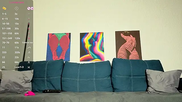 TrixiBell online show from 02/05/26, 05:34