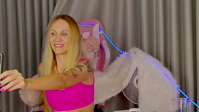 goddess kate   online show from 11/04/25, 12:26