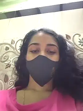 Snapshot of Zoya_G chatting on 09/20/25, 10:49 Zoya G online show from 09/20/25, 10:49