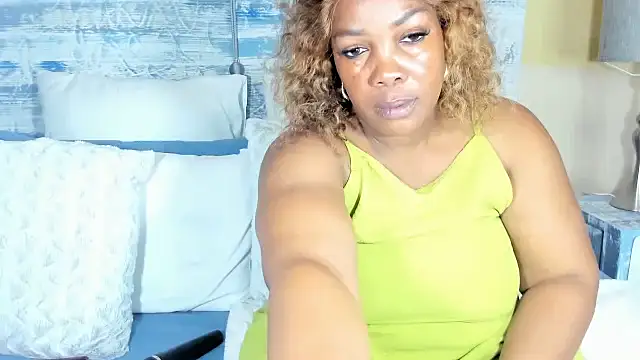 Snapshot of Jess555 chatting on 11/19/25, 10:48 Jess555 online show from 11/19/25, 10:48