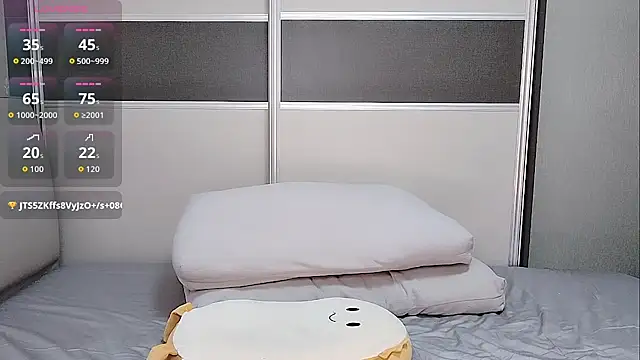 Coco--01 online show from 05/13/26, 01:03