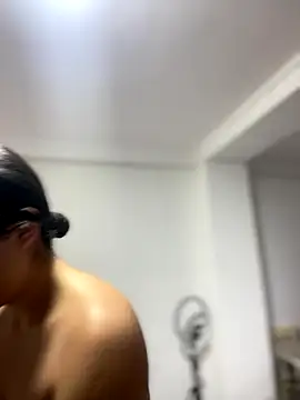 JuanitaMore01 online show from 10/10/25, 10:20