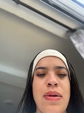 JuanitaMore01 online show from 05/24/26, 08:36