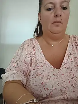 LaReginaNera online show from 06/24/26, 09:41