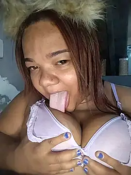 melcarioca1111 online show from 02/03/26, 03:26