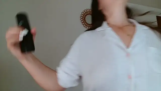 liloush   online show from 09/27/25, 11:37