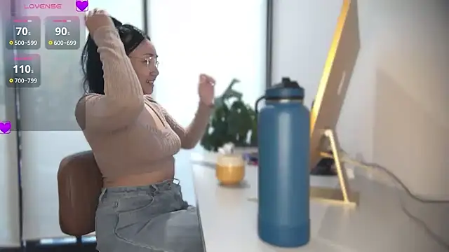 yuzhara online show from 09/29/25, 03:28