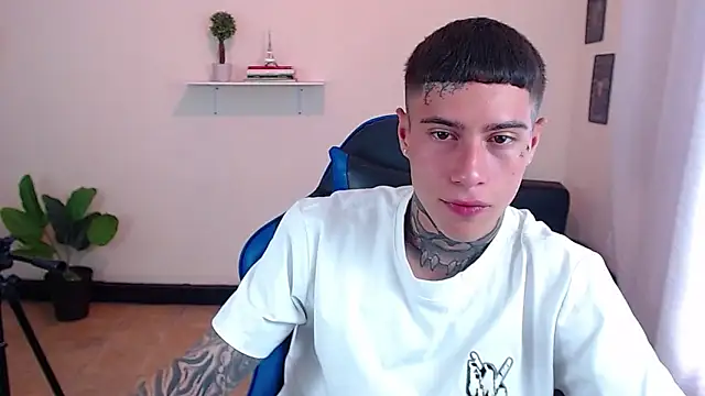 setthomas online show from 10/22/25, 03:45