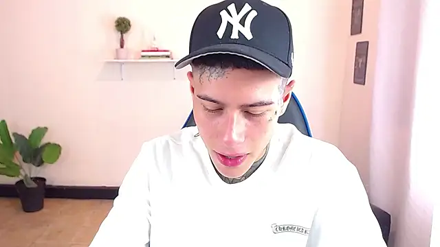 setthomas online show from 11/25/25, 03:34