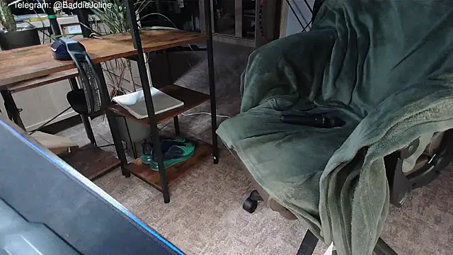 BaddieJoline online show from 01/12/26, 05:51