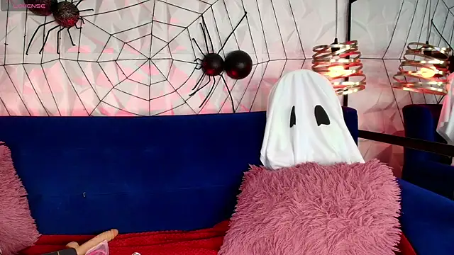 ly lulu online show from 10/11/25, 07:12