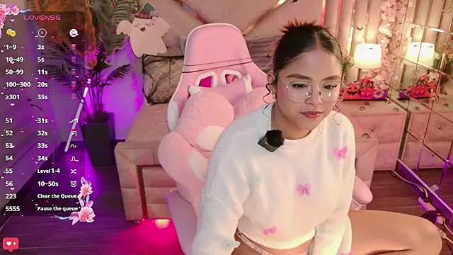 eimy 2 online show from 10/17/25, 05:21