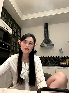 Snapshot of MilanaDayLi chatting on 12/03/25, 09:02 MilanaDayLi online show from 12/03/25, 09:02