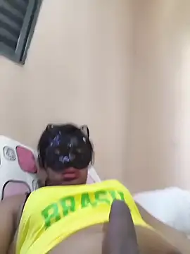 Snapshot of DuCreu chatting on 11/25/25, 04:07 DuCreu online show from 11/25/25, 04:07