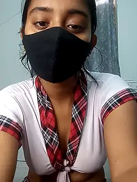 shrutee12 online show from 11/07/25, 09:09