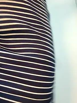 Snapshot of Miss_Pompitas23 chatting on 02/08/26, 04:38 Miss Pompitas23 online show from 02/08/26, 04:38