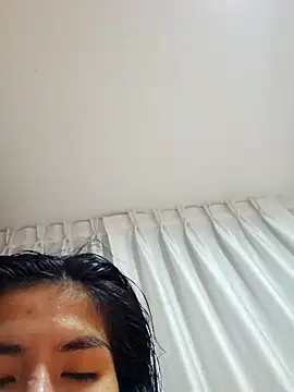 Snapshot of Miss_Pompitas23 chatting on 02/14/26, 04:20 Miss Pompitas23 online show from 02/14/26, 04:20