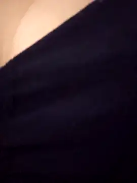 Snapshot of Miss_Pompitas23 chatting on 02/25/26, 04:44 Miss Pompitas23 online show from 02/25/26, 04:44