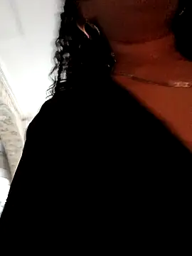 Kymy marquez online show from 04/30/26, 08:26