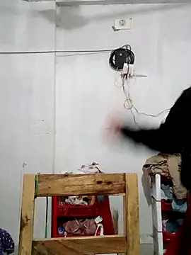 Nusrat-N online show from 12/17/25, 05:35