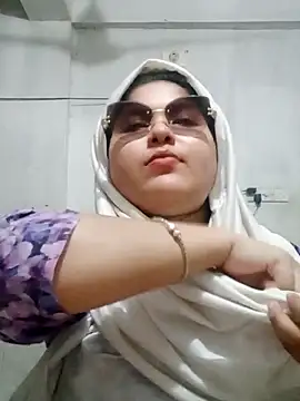 Nusrat-N online show from 05/19/26, 02:23