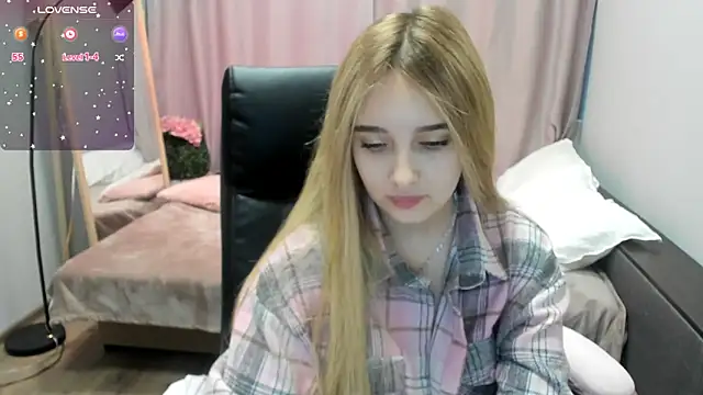 TaisiaHot online show from 03/23/26, 09:02