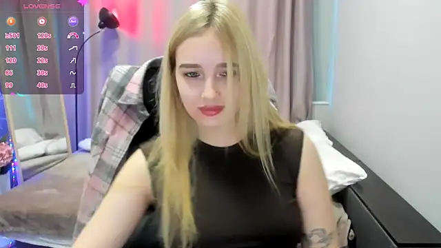 TaisiaHot online show from 04/19/26, 07:51