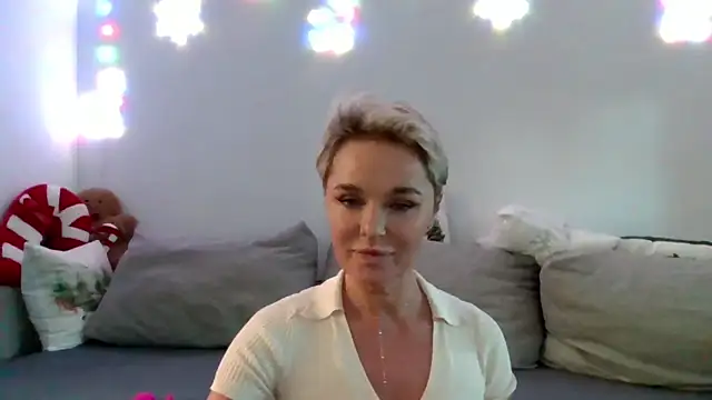 PleasureWeCouple online show from 12/22/25, 10:56