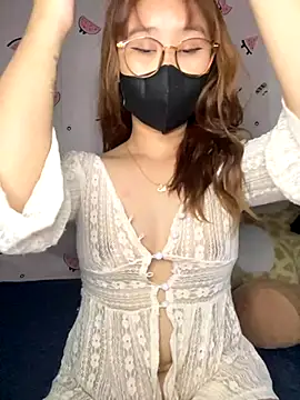 Meowyeuk6 online show from 09/28/25, 02:22