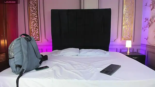 magnus serket online show from 11/03/25, 11:44