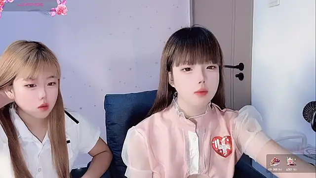 Snapshot of TT-XXTT chatting on 09/09/25, 08:19 TT-XXTT online show from 09/09/25, 08:19