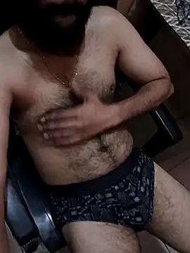 Snapshot of lust_lovee chatting on 09/24/25, 06:44 lust lovee online show from 09/24/25, 06:44