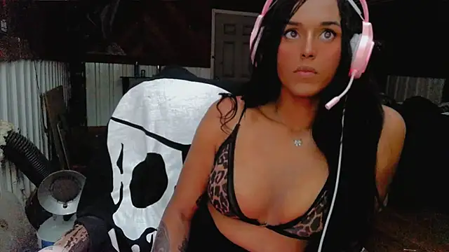 Snapshot of HTXBBY3130 chatting on 10/03/25, 03:36 HTXBBY3130 online show from 10/03/25, 03:36