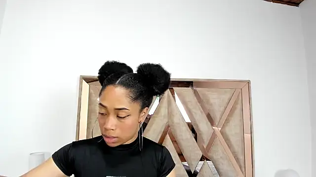 Snapshot of Katy_ortiiz chatting on 09/17/25, 11:34 Katy ortiiz online show from 09/17/25, 11:34