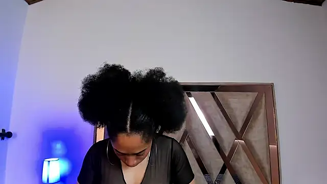 Snapshot of Katy_ortiiz chatting on 09/18/25, 11:56 Katy ortiiz online show from 09/18/25, 11:56