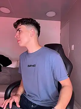 AdrianRinaldi online show from 03/05/26, 08:05